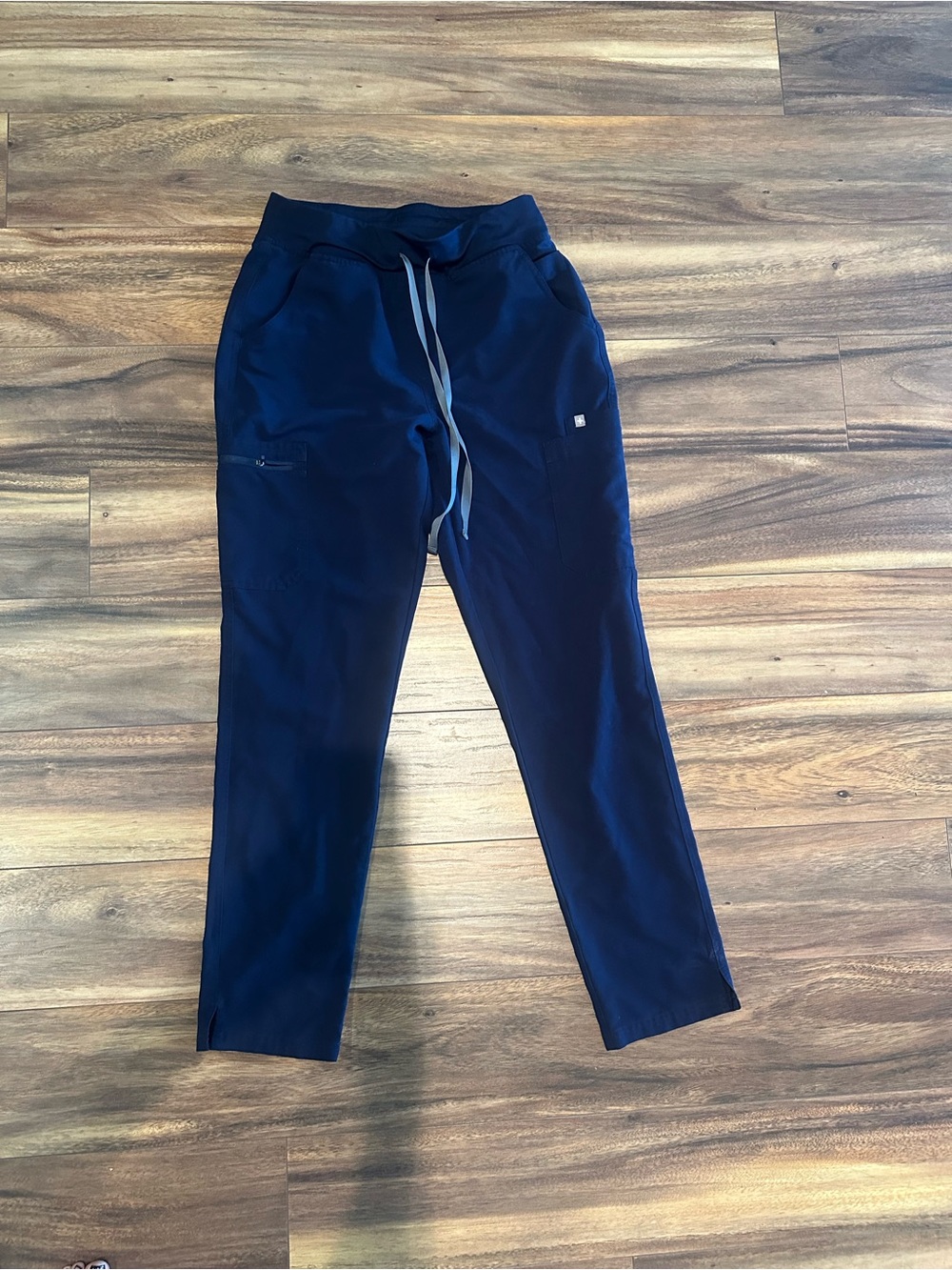 Figs Yola Medium Tall